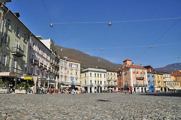 Ferienwohnung Lungolago Rosso Locarno Exterior foto